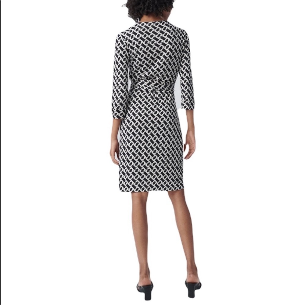 Diane Von Furstenberg “New Julian Two Mini” Blue/White Wrap Dress Size 2 - Picture 14 of 14